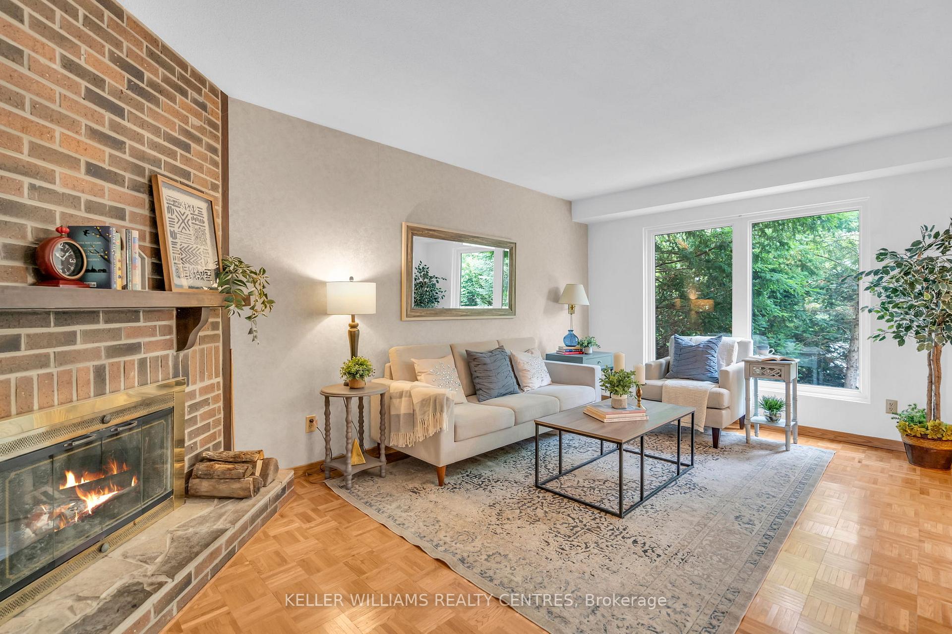 Photo 17 of 119 Batson Drive, Aurora, Aurora Village — HOMEH