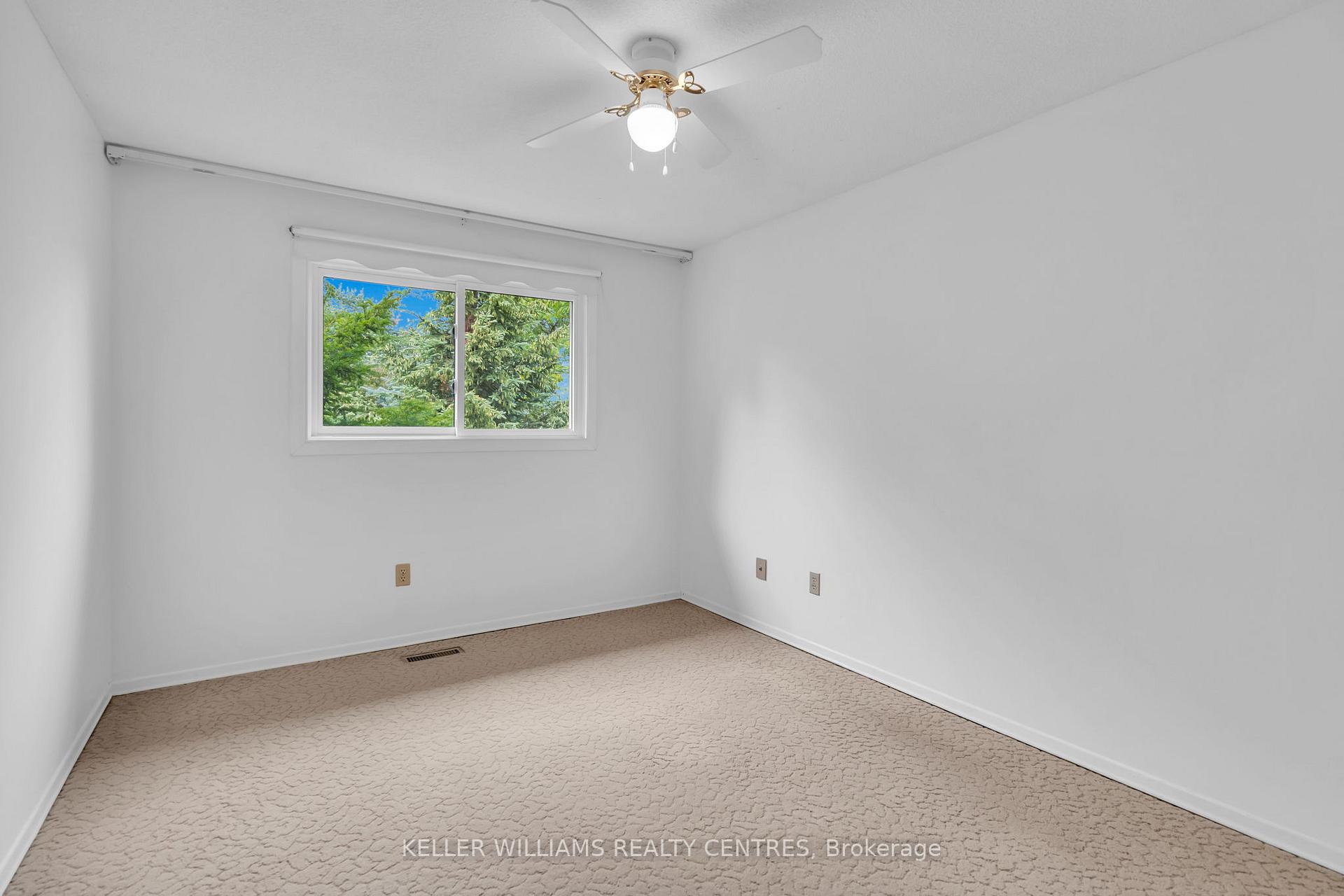 Photo 20 of 119 Batson Drive, Aurora, Aurora Village — HOMEH