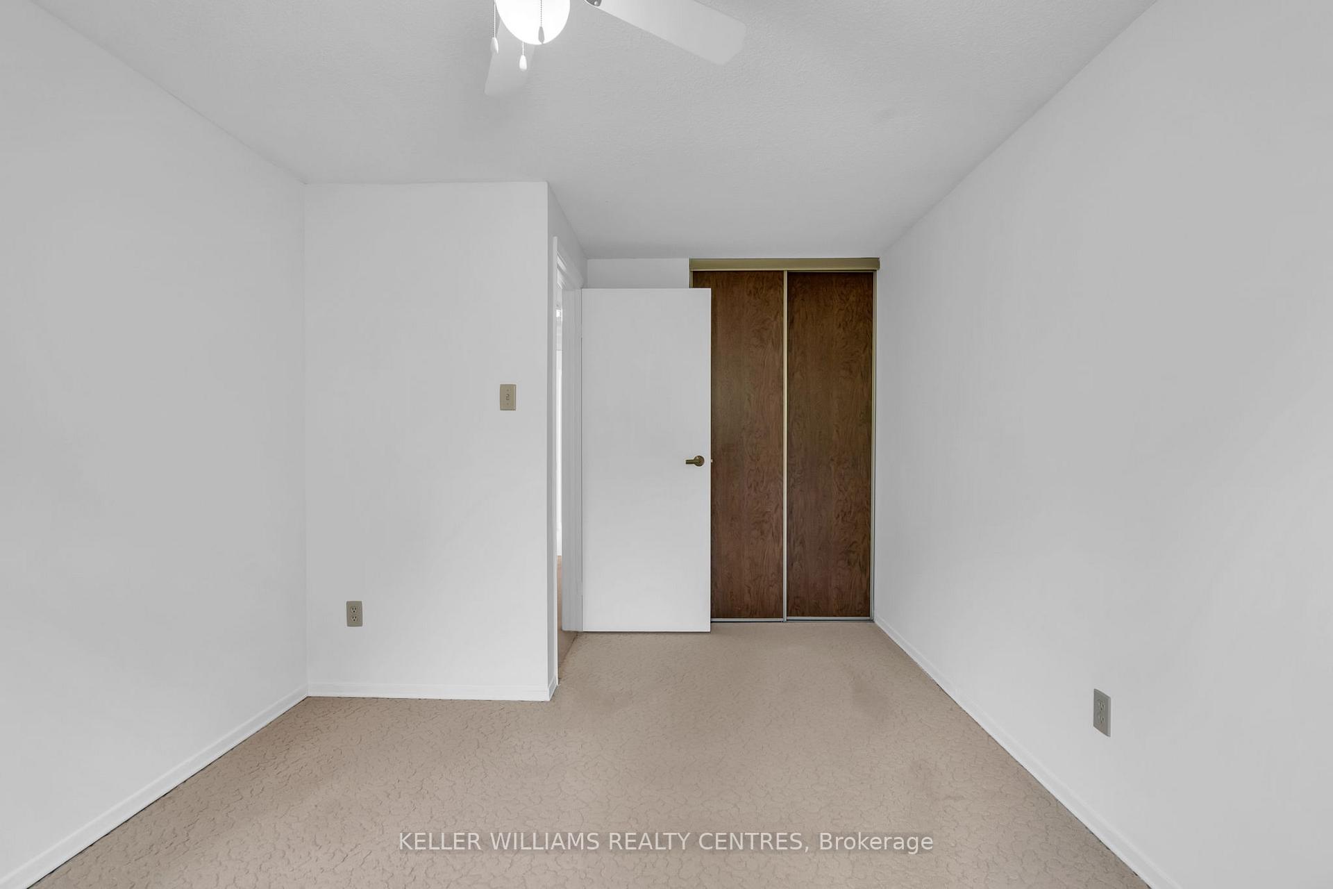 Photo 23 of 119 Batson Drive, Aurora, Aurora Village — HOMEH
