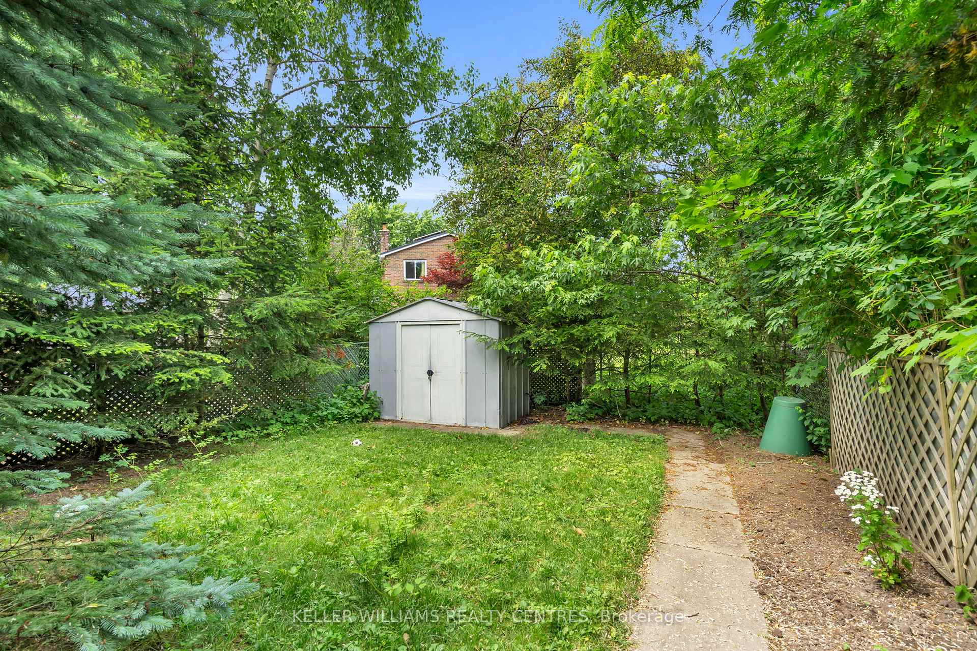 Photo 31 of 119 Batson Drive, Aurora, Aurora Village — HOMEH