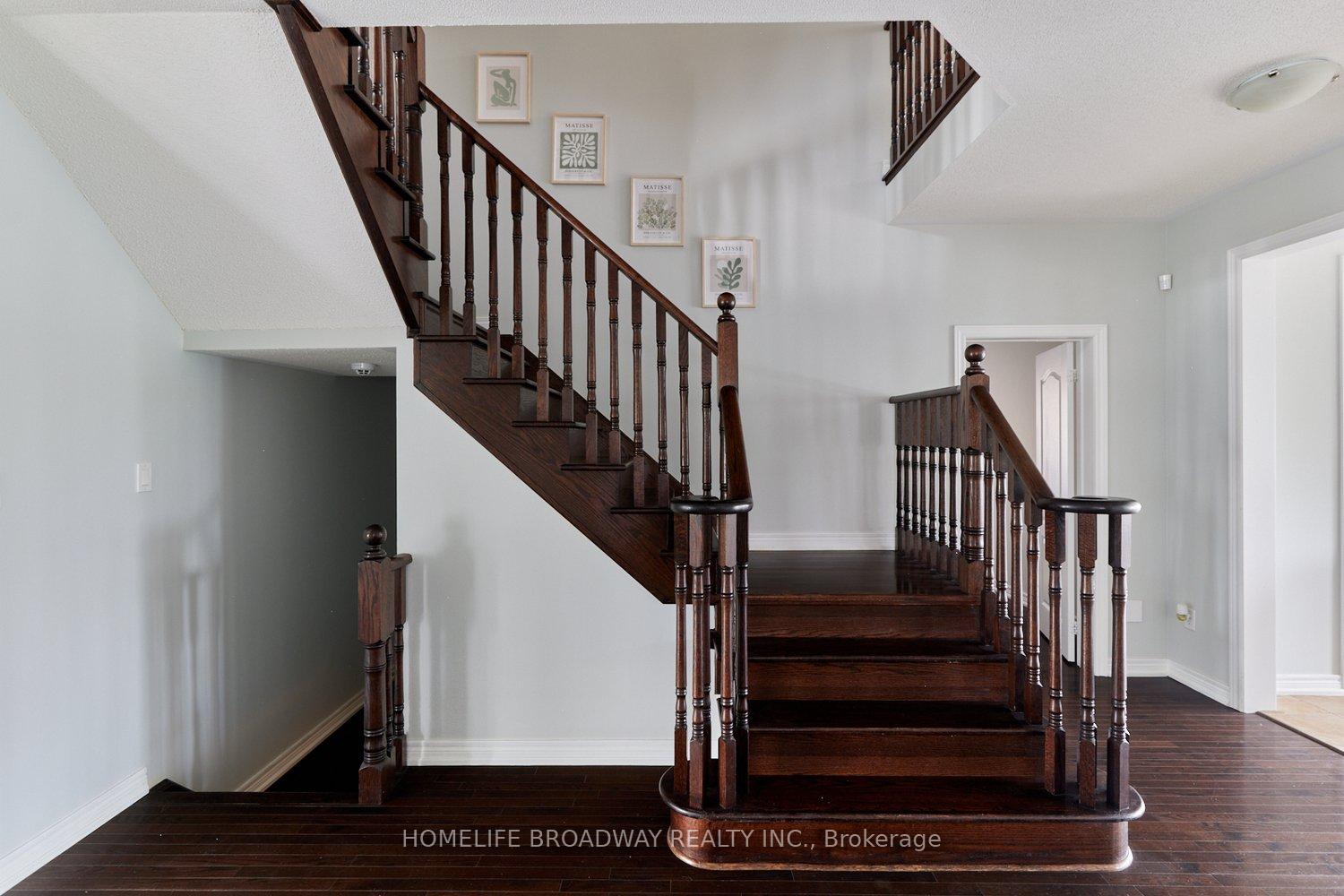 Photo 13 of 7 Edison Place, Vaughan, Patterson — HOMEH
