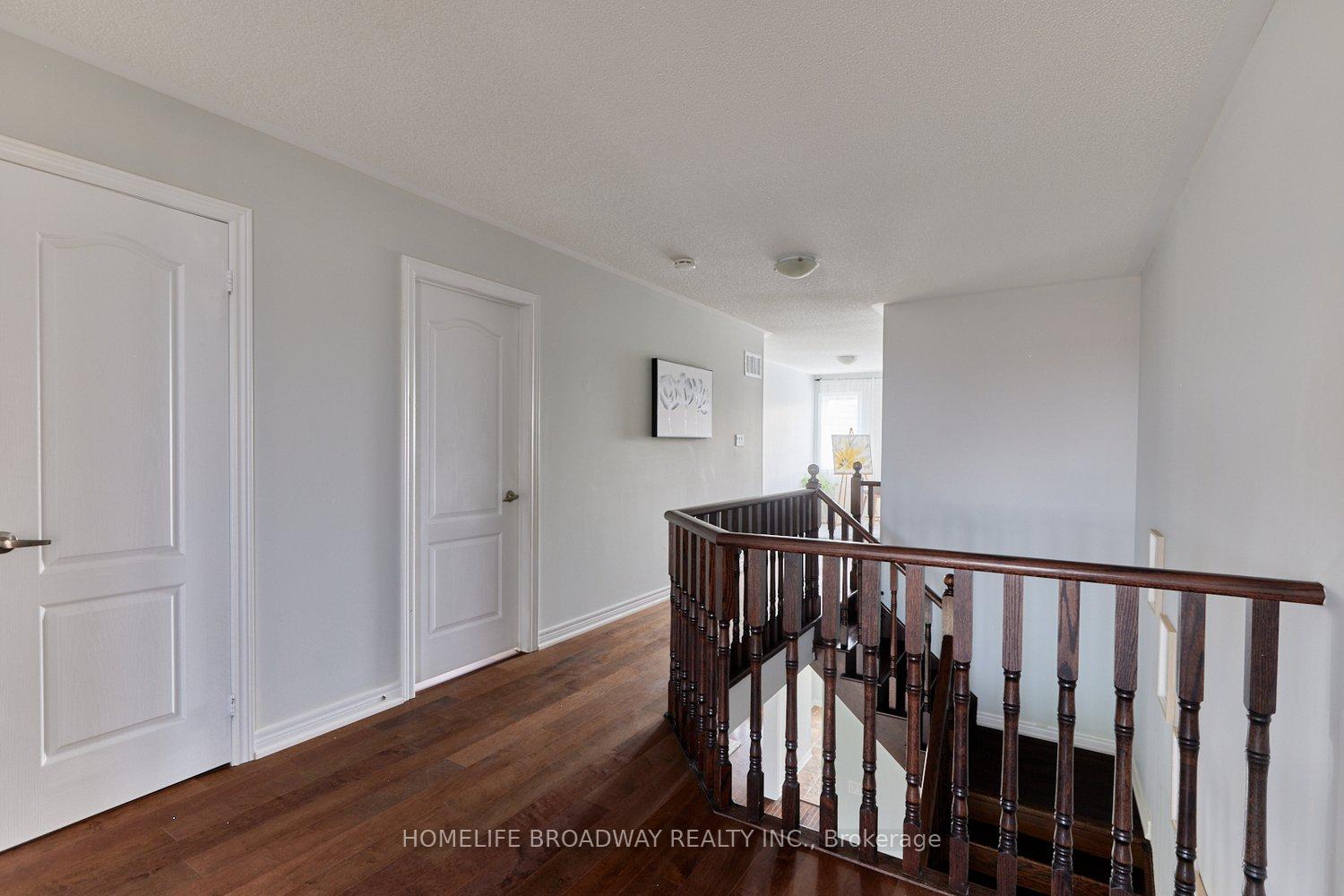 Photo 19 of 7 Edison Place, Vaughan, Patterson — HOMEH
