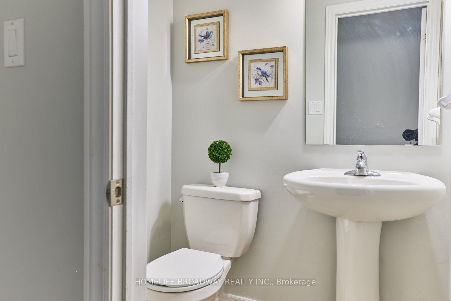 Photo 36 of 7 Edison Place, Vaughan, Patterson — HOMEH