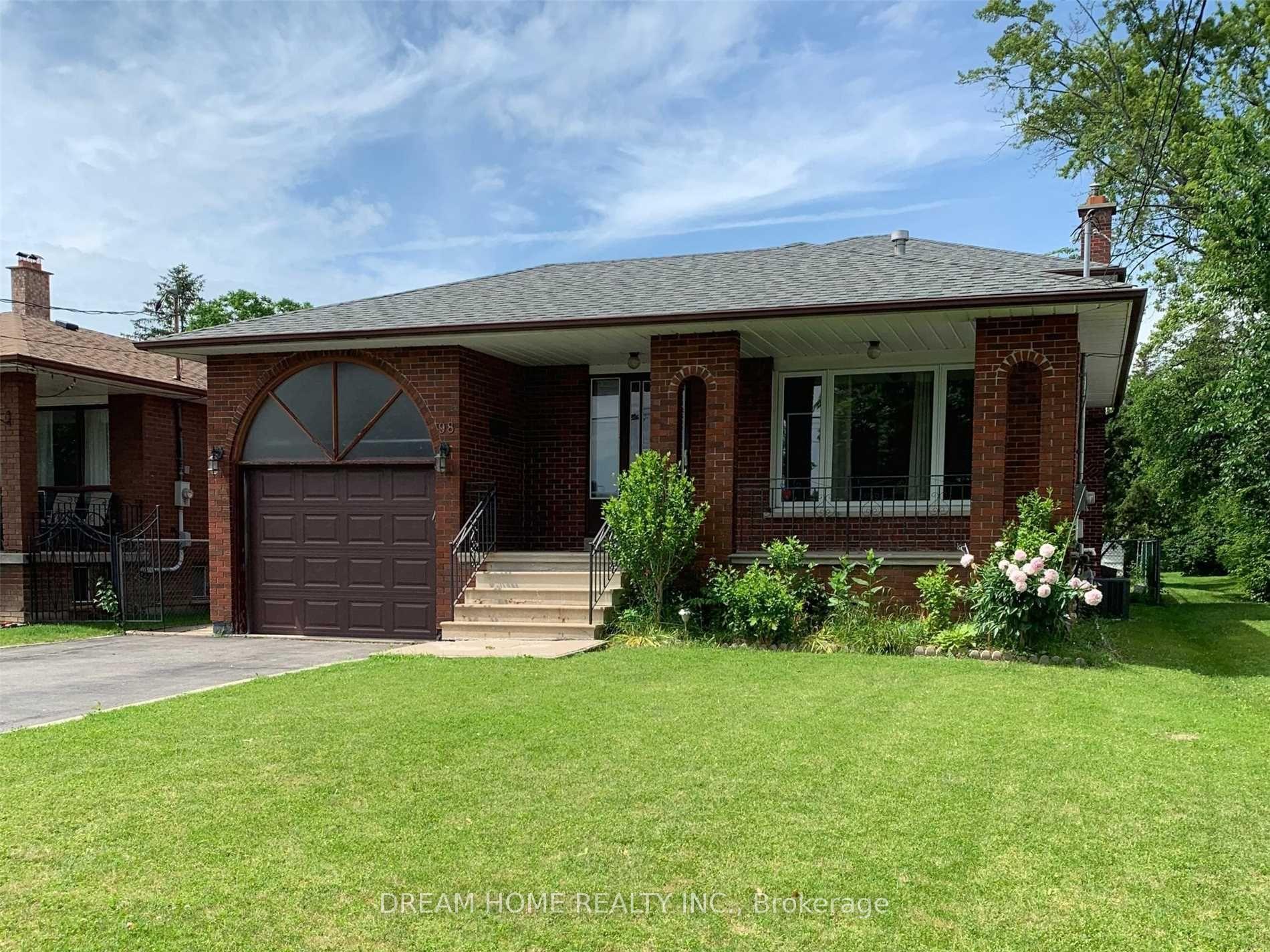 Front of Unit lower, 98 Weldrick Road W