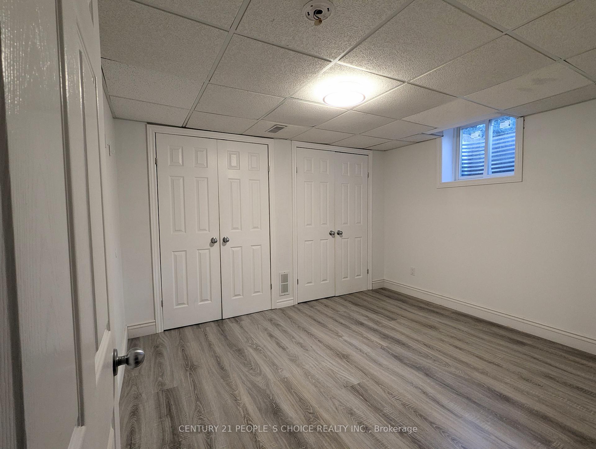 Photo 4 of Unit Bsmt, 111 Hialeah Crescent, Whitby, Blue Grass Meadows — HOMEH