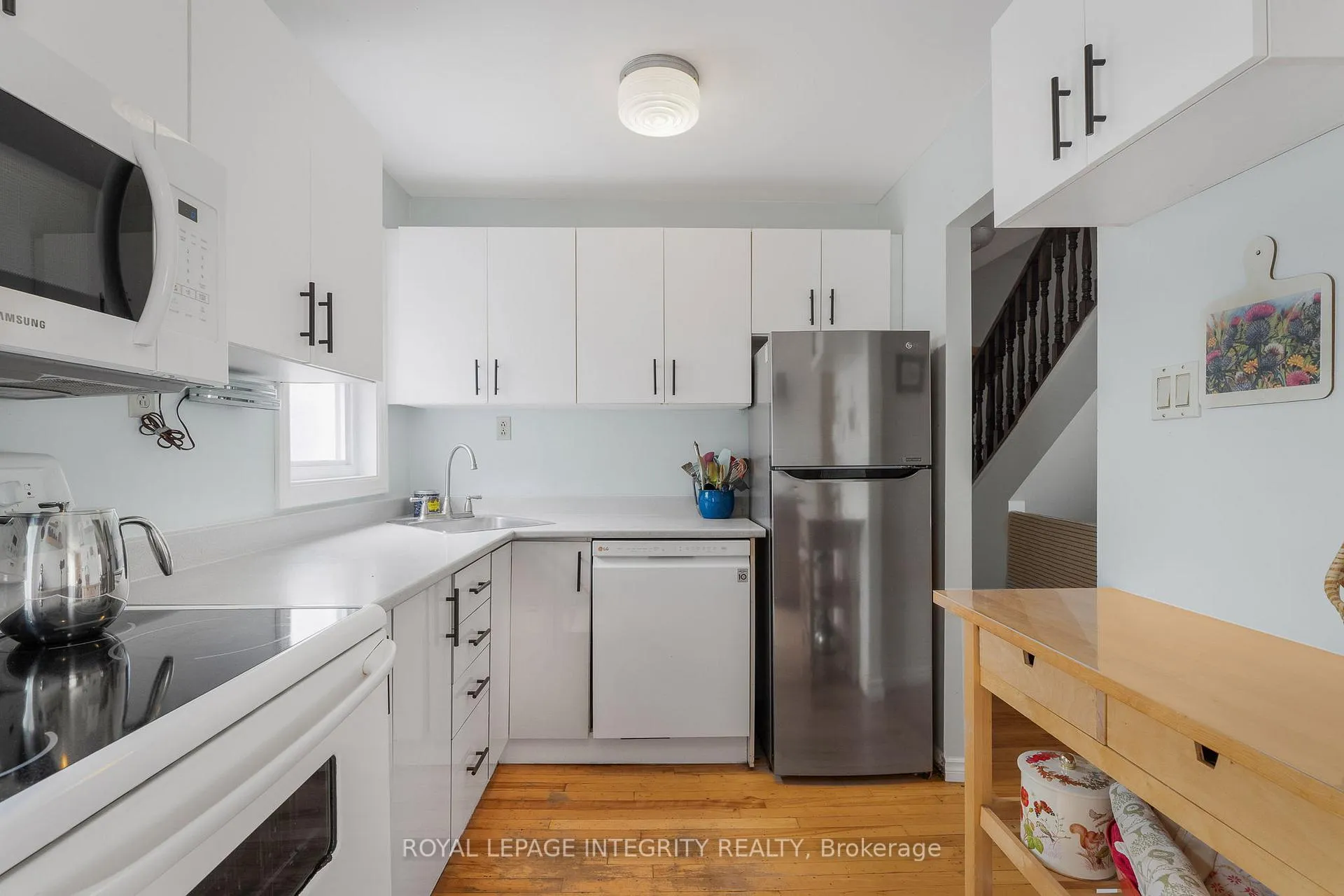 Photo 8 of 841 Merivale Road, Ottawa, Carlington — HOMEH