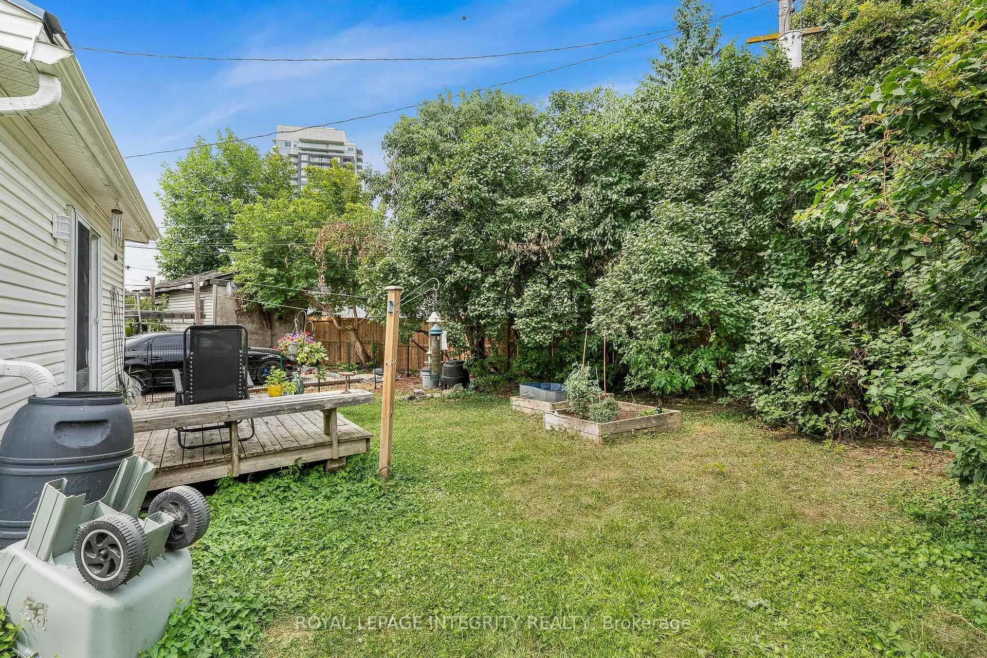 Photo 27 of 841 Merivale Road, Ottawa, Carlington — HOMEH