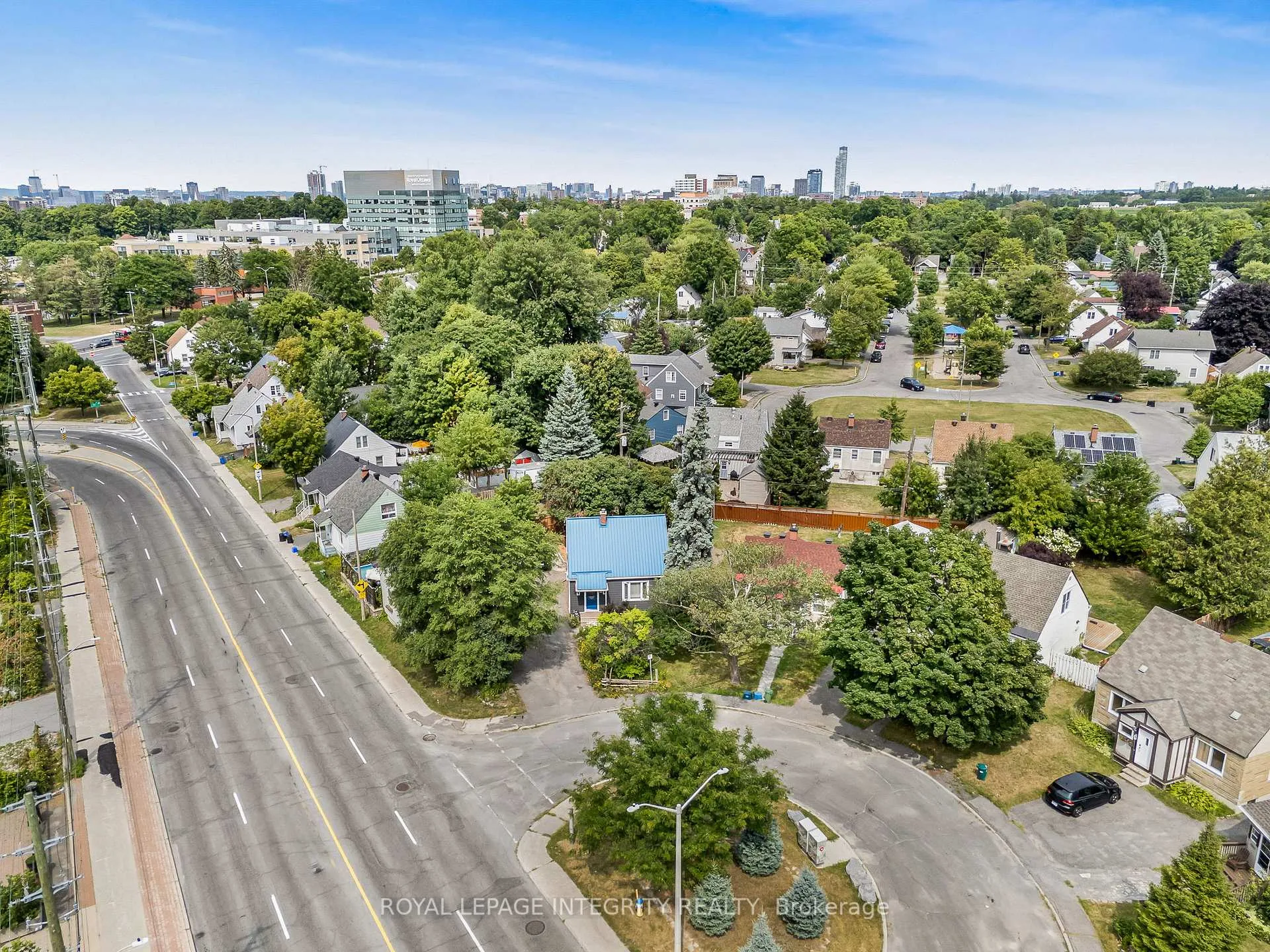 Photo 28 of 841 Merivale Road, Ottawa, Carlington — HOMEH