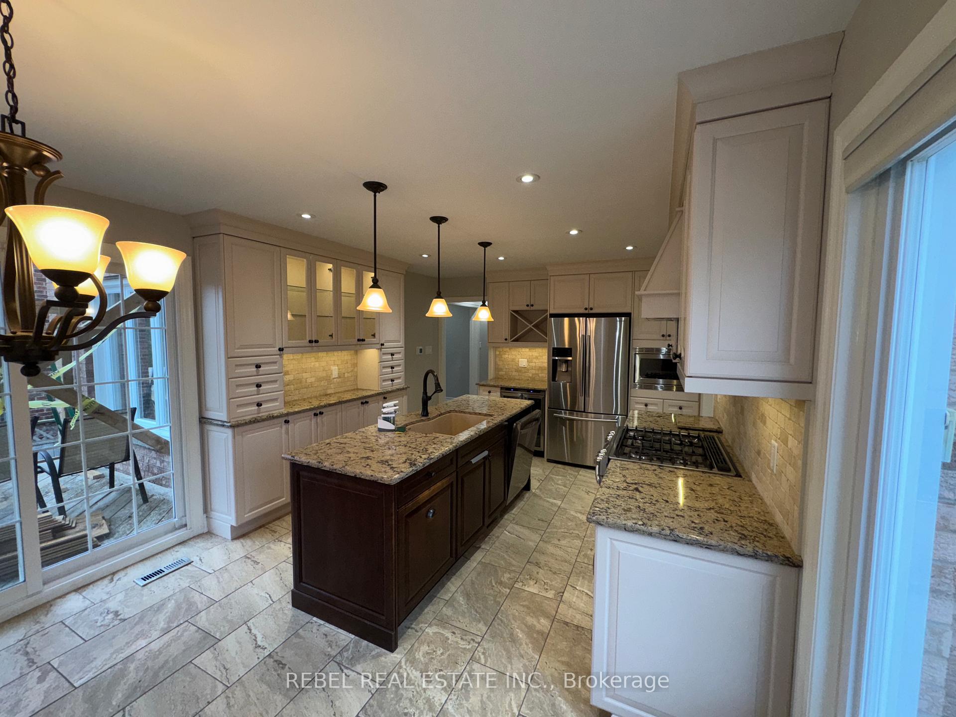 Photo 13 of Unit Upper, 41 Forest Heights Street, Whitby, Pringle Creek — HOMEH