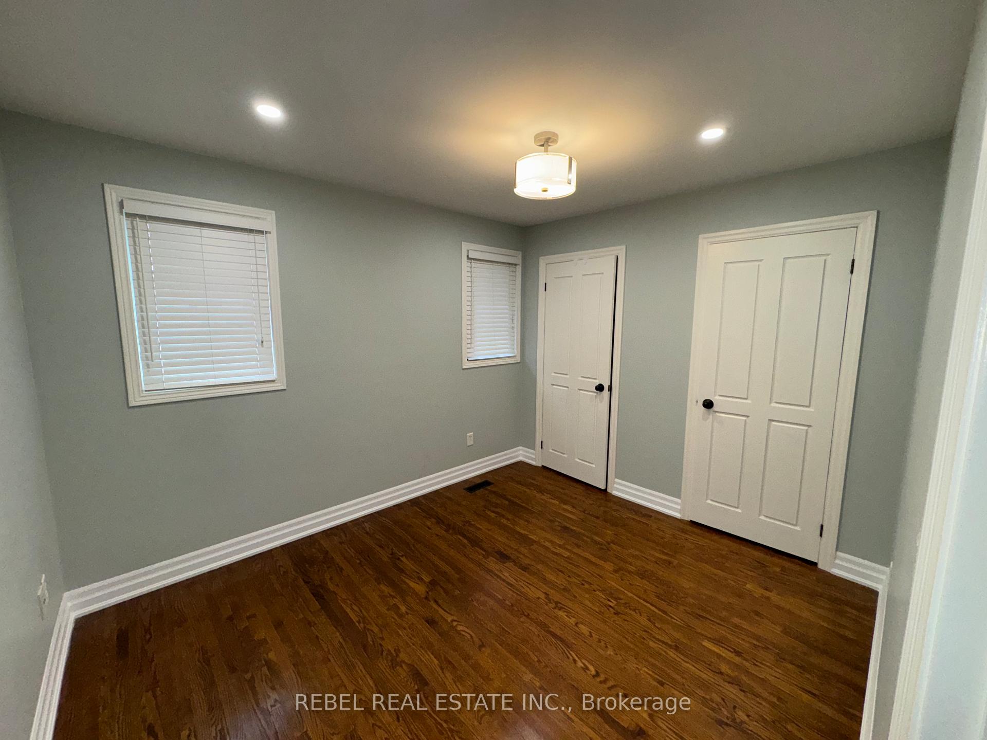 Photo 17 of Unit Upper, 41 Forest Heights Street, Whitby, Pringle Creek — HOMEH