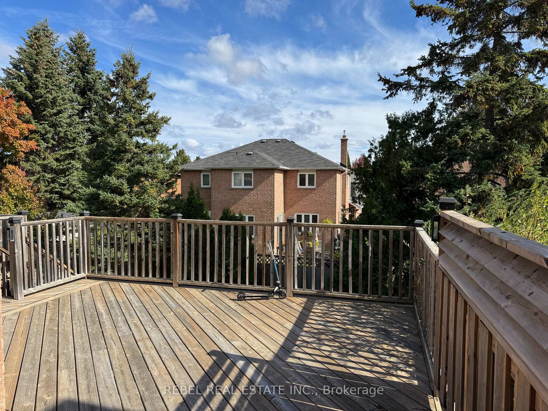 Photo 28 of Unit Upper, 41 Forest Heights Street, Whitby, Pringle Creek — HOMEH