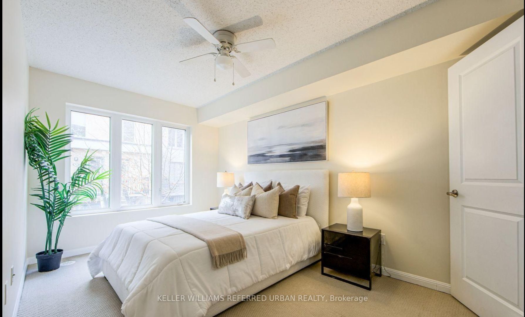 Photo 6 of Unit 118, 7 Foundry Ave, Toronto, Dovercourt-Wallace Emerson-Junction — HOMEH