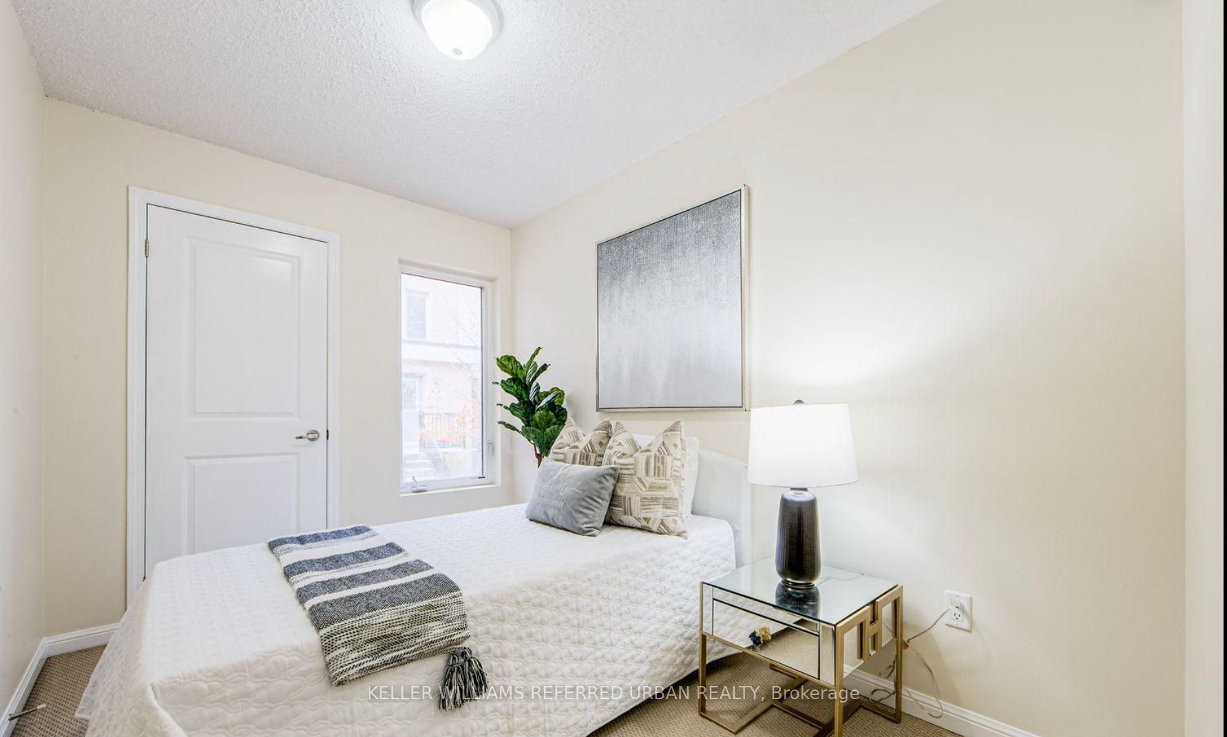Photo 5 of Unit 118, 7 Foundry Ave, Toronto, Dovercourt-Wallace Emerson-Junction — HOMEH