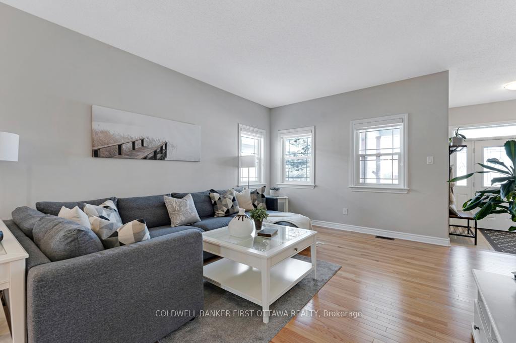 Photo 6 of 85 Carter Crescent, Arnprior — HOMEH