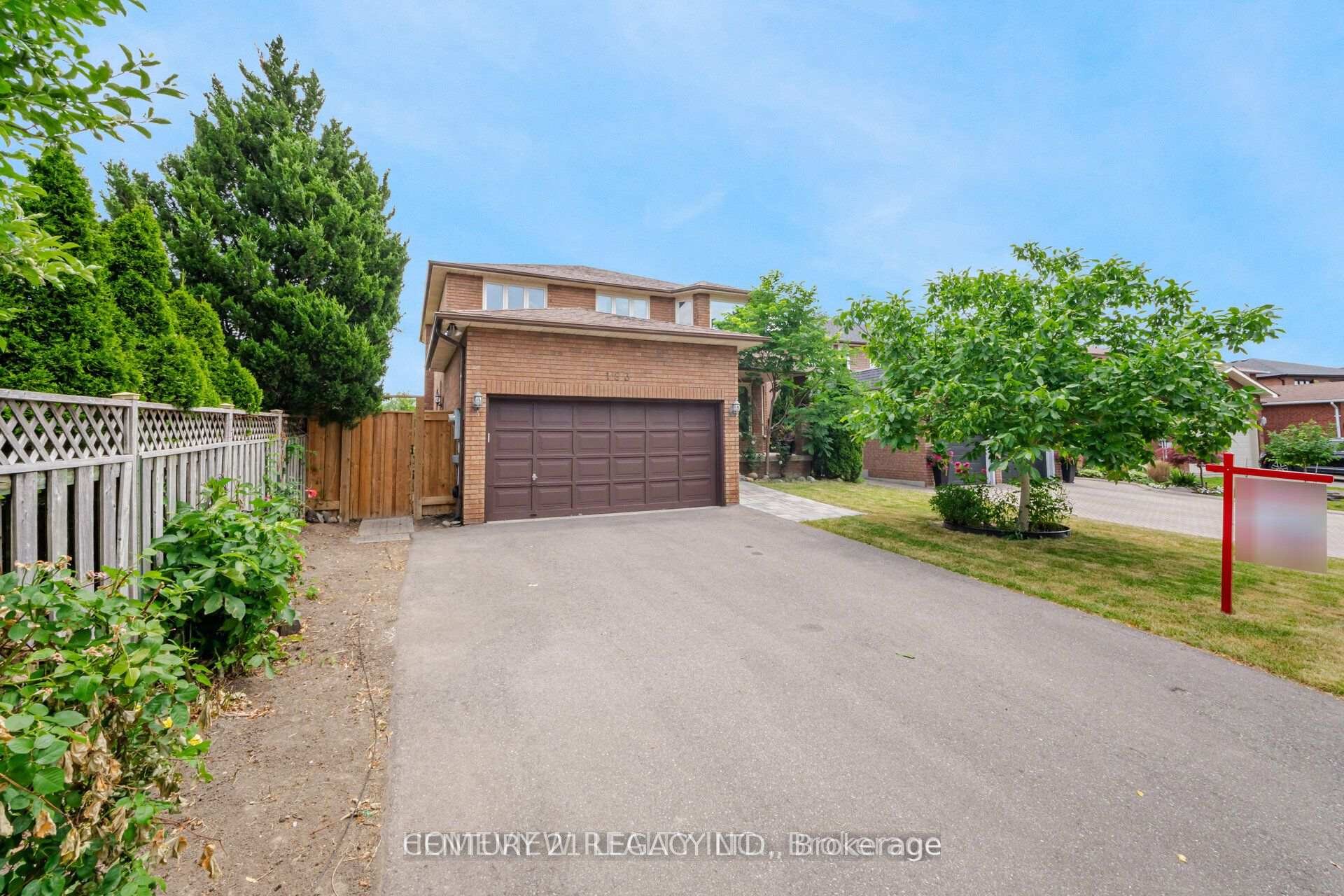 Photo 1 of Unit BSMT, 183 Belair Way W, Vaughan, East Woodbridge — HOMEH