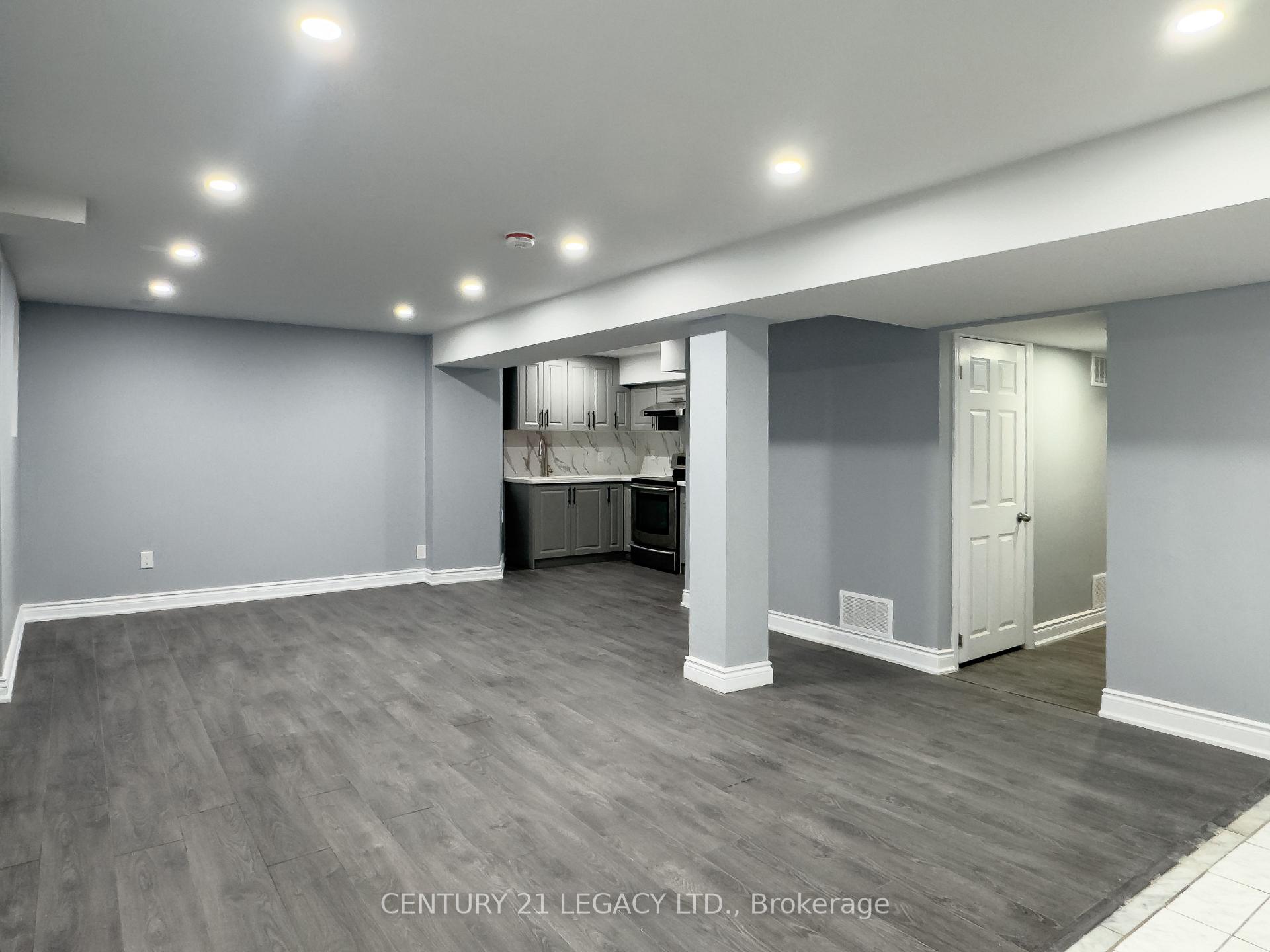 Photo 6 of Unit BSMT, 183 Belair Way W, Vaughan, East Woodbridge — HOMEH