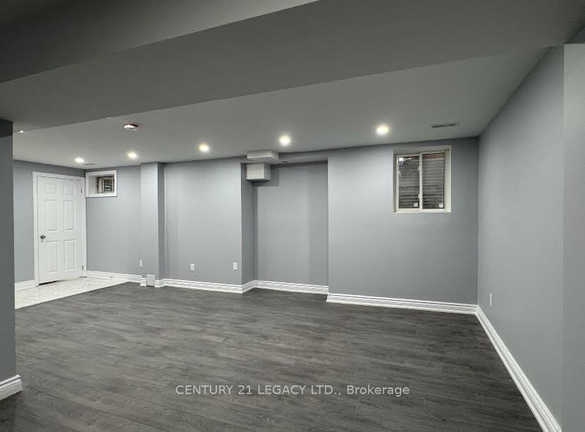 Photo 7 of Unit BSMT, 183 Belair Way W, Vaughan, East Woodbridge — HOMEH