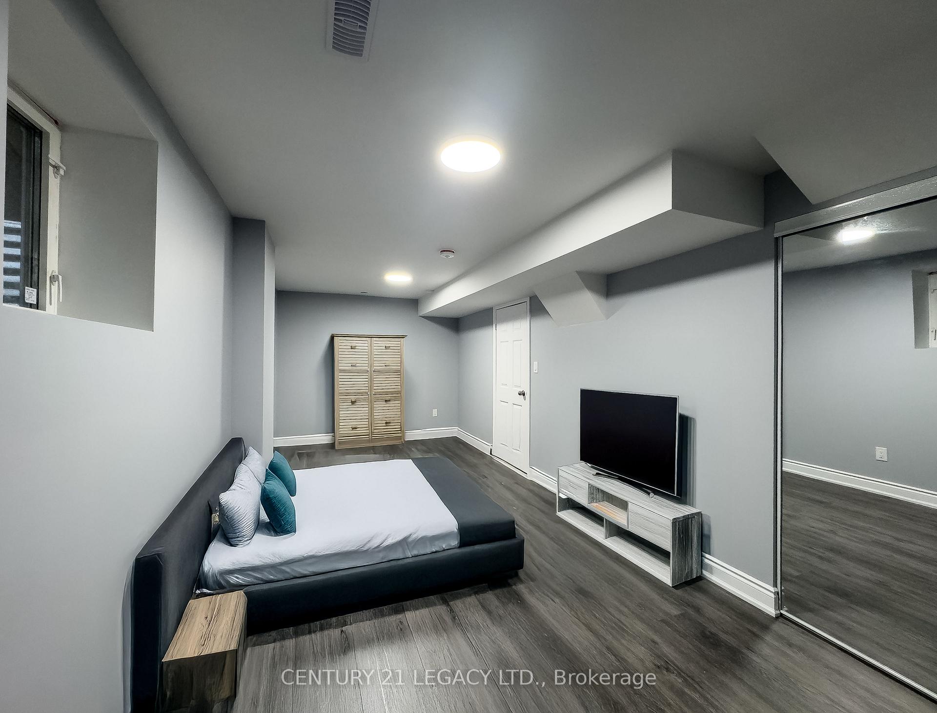Photo 10 of Unit BSMT, 183 Belair Way W, Vaughan, East Woodbridge — HOMEH