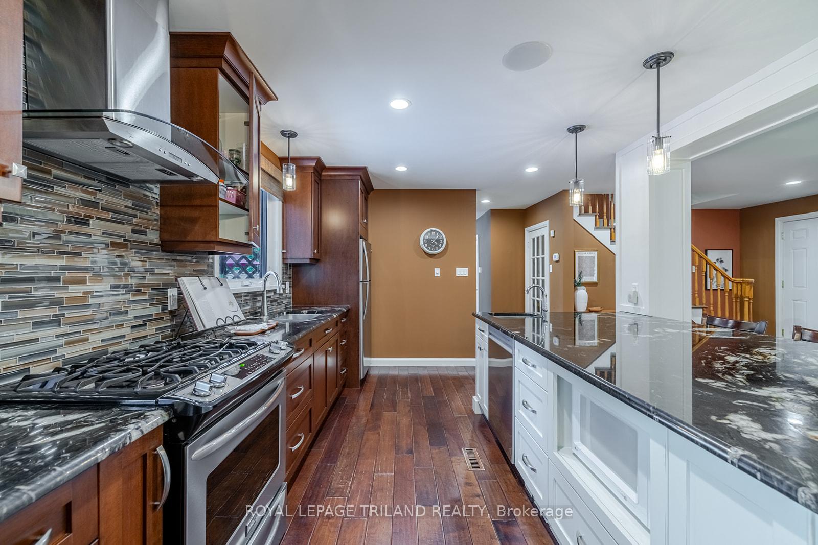 Photo 12 of 134 Rutherford Avenue, Aylmer — HOMEH