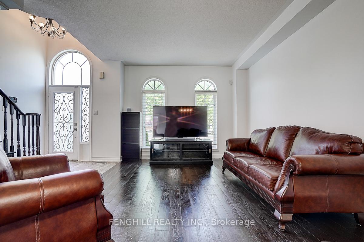 Photo 4 of 23 Vellore Woods Boulevard, Vaughan, Vellore Village — HOMEH