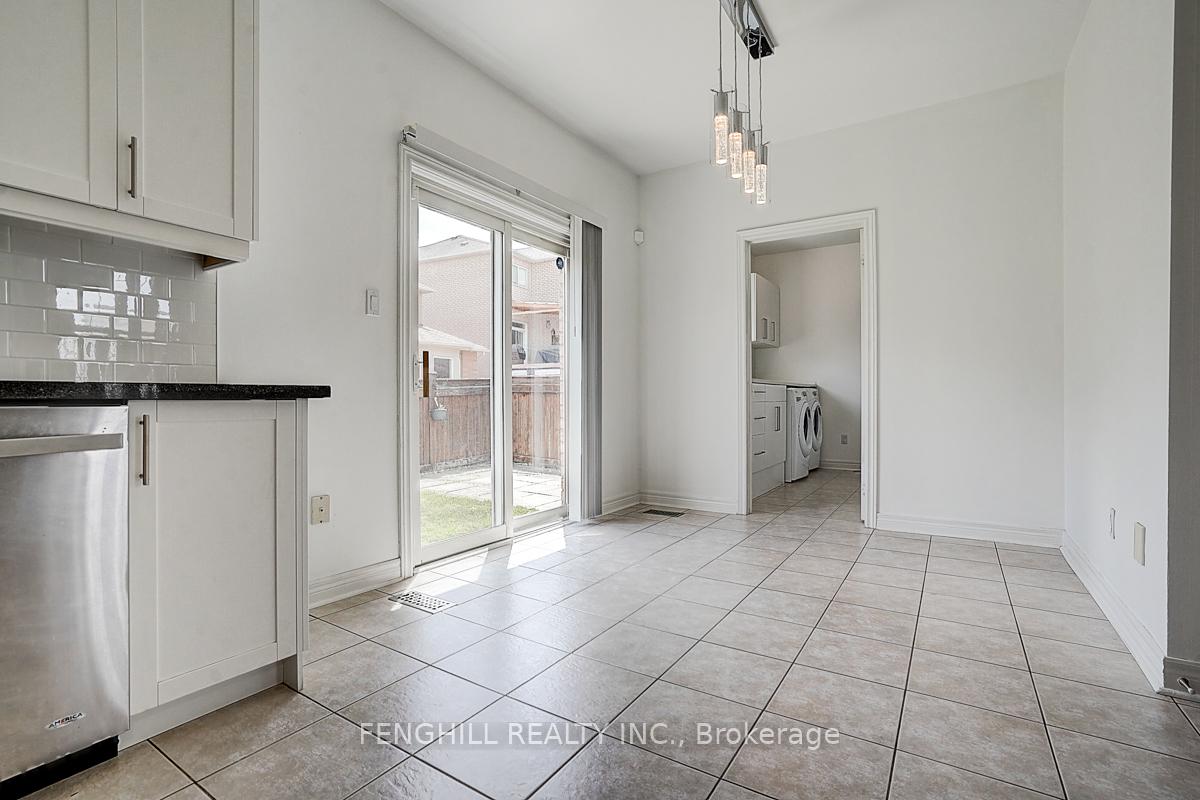 Photo 9 of 23 Vellore Woods Boulevard, Vaughan, Vellore Village — HOMEH