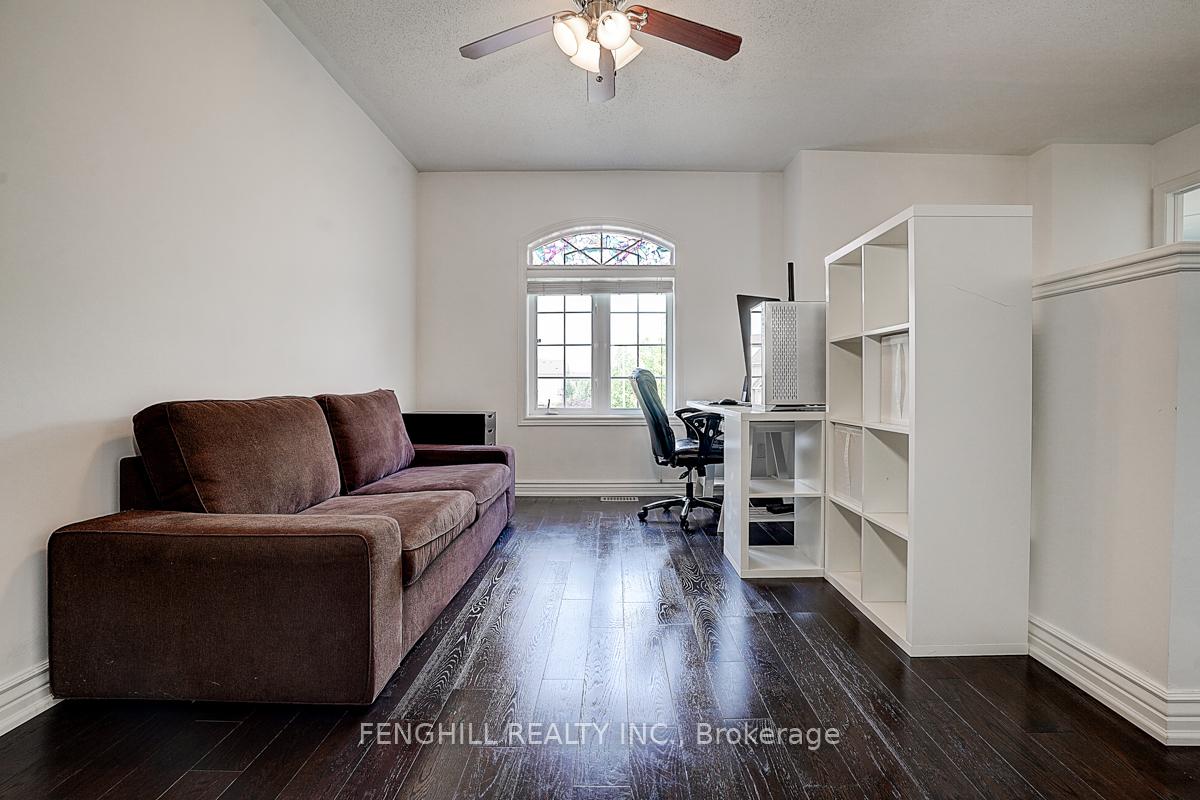 Photo 12 of 23 Vellore Woods Boulevard, Vaughan, Vellore Village — HOMEH