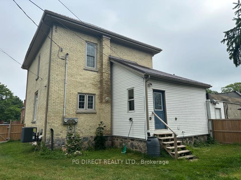Photo 5 of 61 King Street, Bluewater, Hensall — HOMEH
