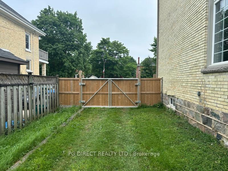 Photo 6 of 61 King Street, Bluewater, Hensall — HOMEH