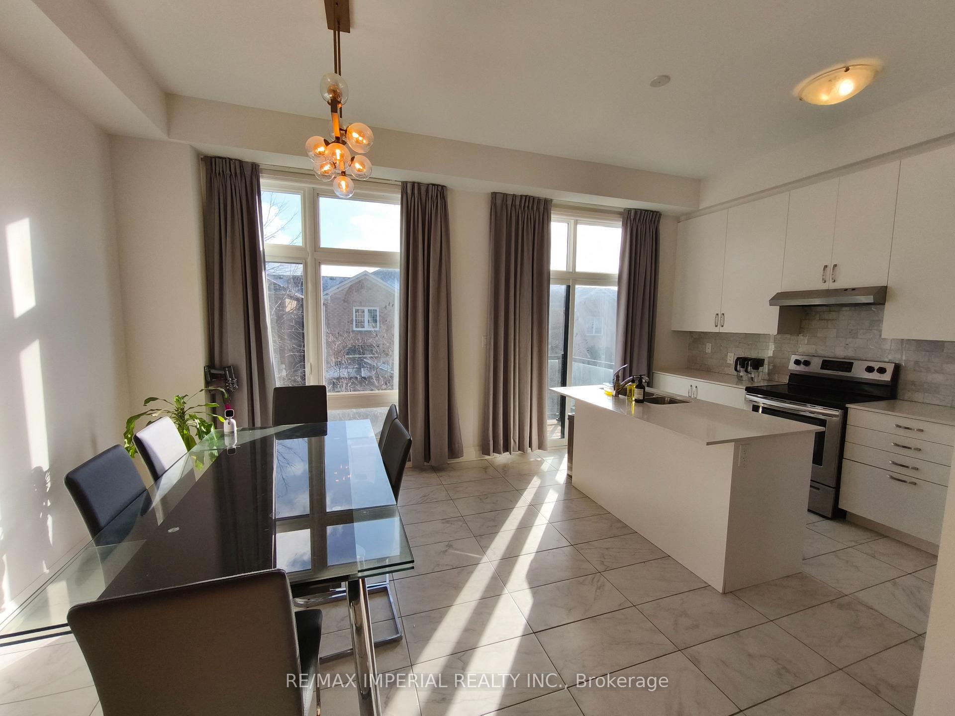 Photo 3 of 57 Benoit Street, Vaughan, Vellore Village — HOMEH