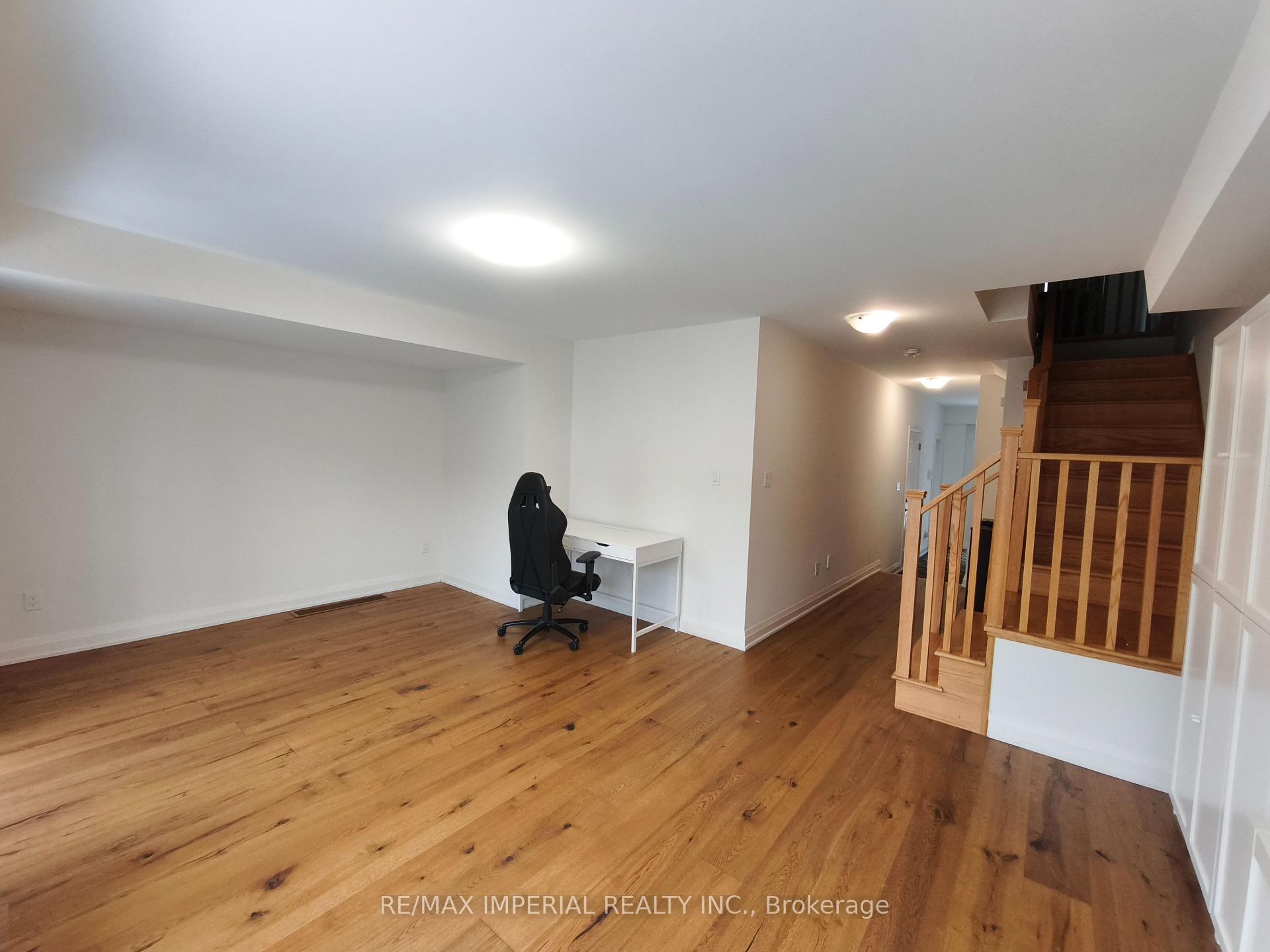 Photo 10 of 57 Benoit Street, Vaughan, Vellore Village — HOMEH
