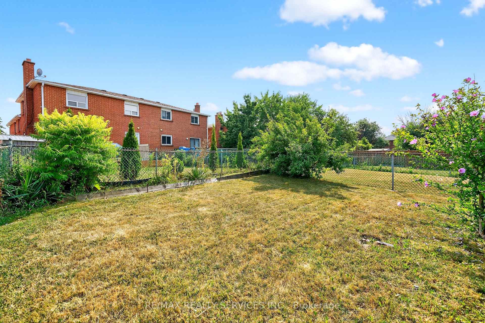 Photo 30 of 87 Birch Meadow Outlook, Vaughan, East Woodbridge — HOMEH