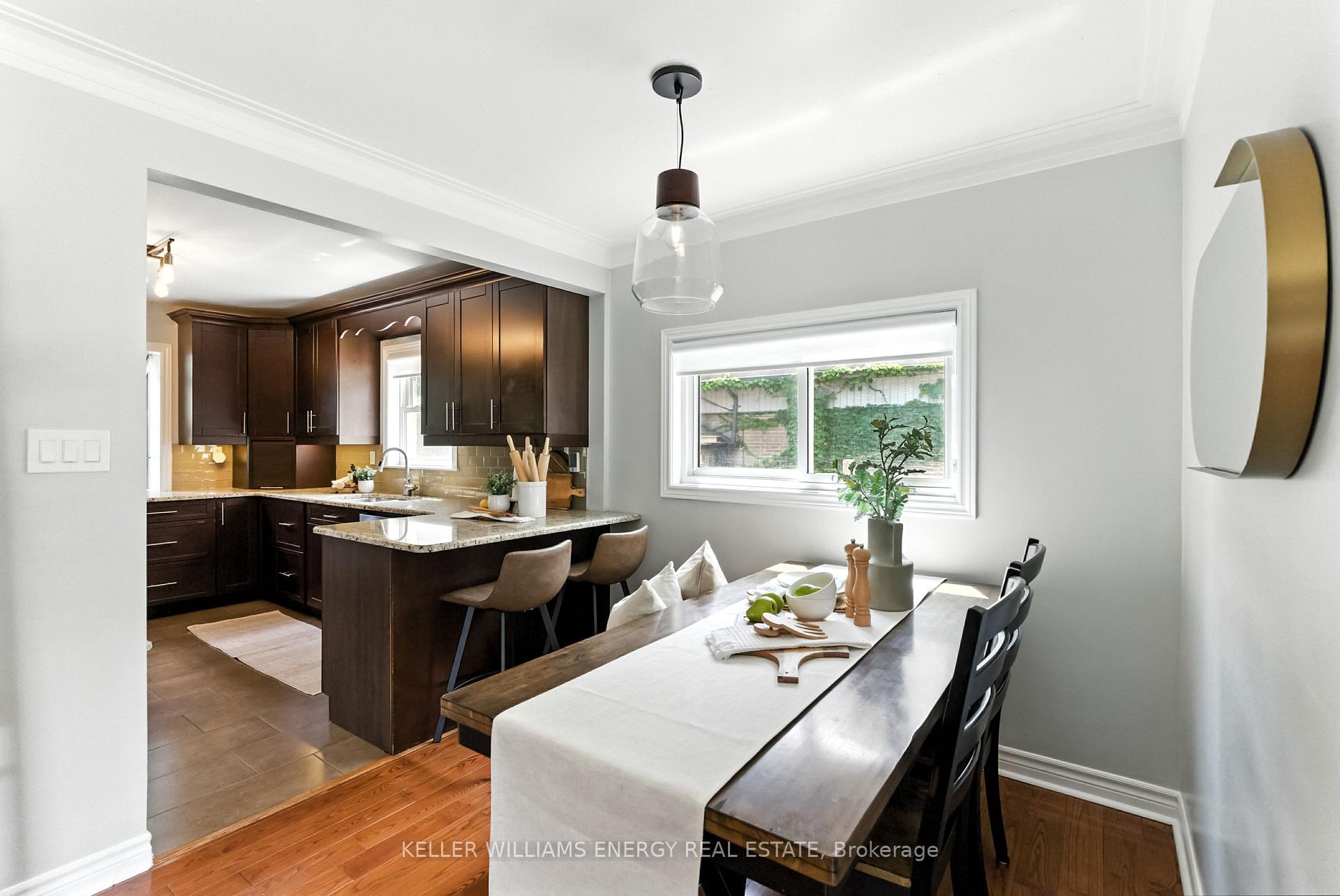 Photo 12 of 11 Sherwood Road E, Ajax, Central West — HOMEH