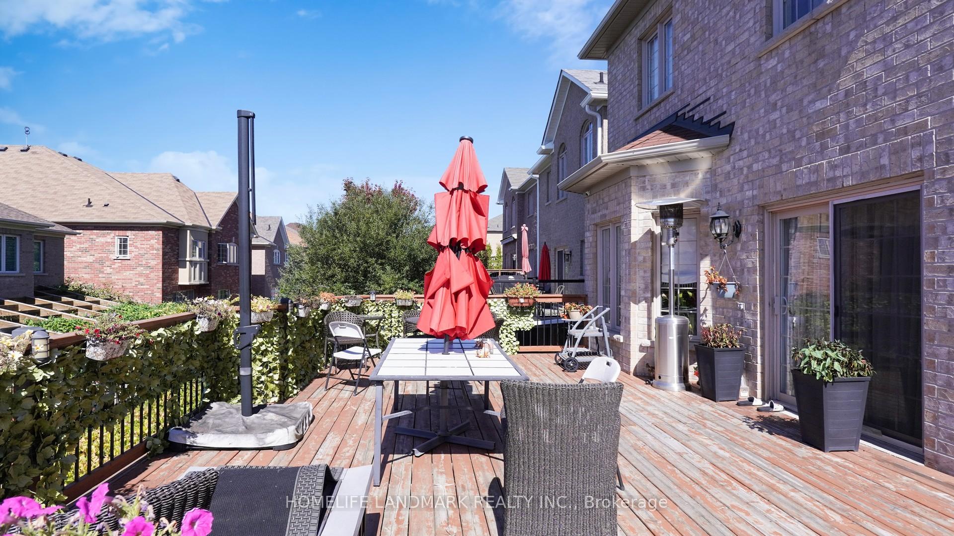 Photo 2 of 36 Allison Ann Way, Vaughan, Patterson — HOMEH