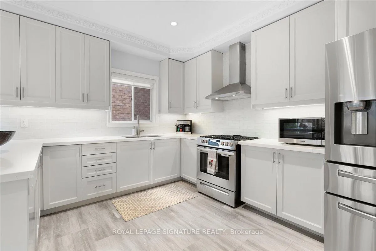 Photo 14 of 12 Pietro Drive, Vaughan, Vellore Village — HOMEH