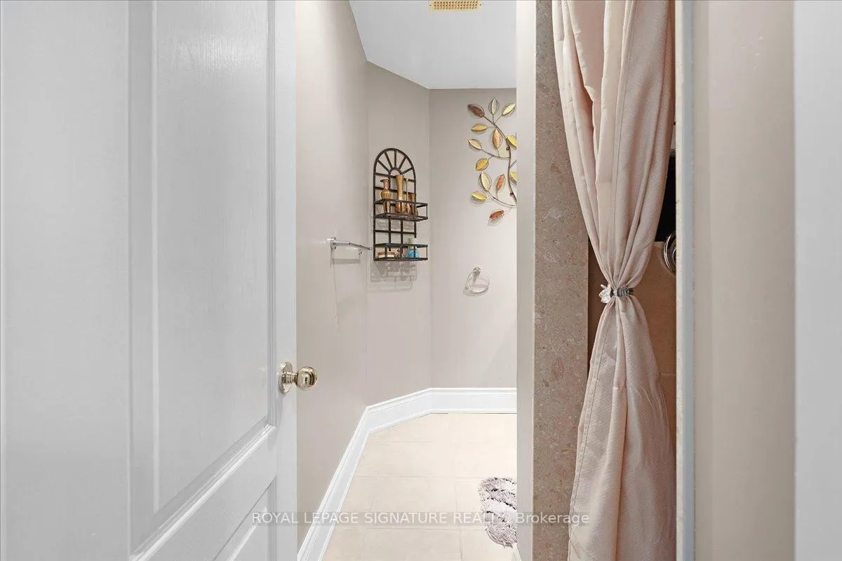 Photo 37 of 12 Pietro Drive, Vaughan, Vellore Village — HOMEH
