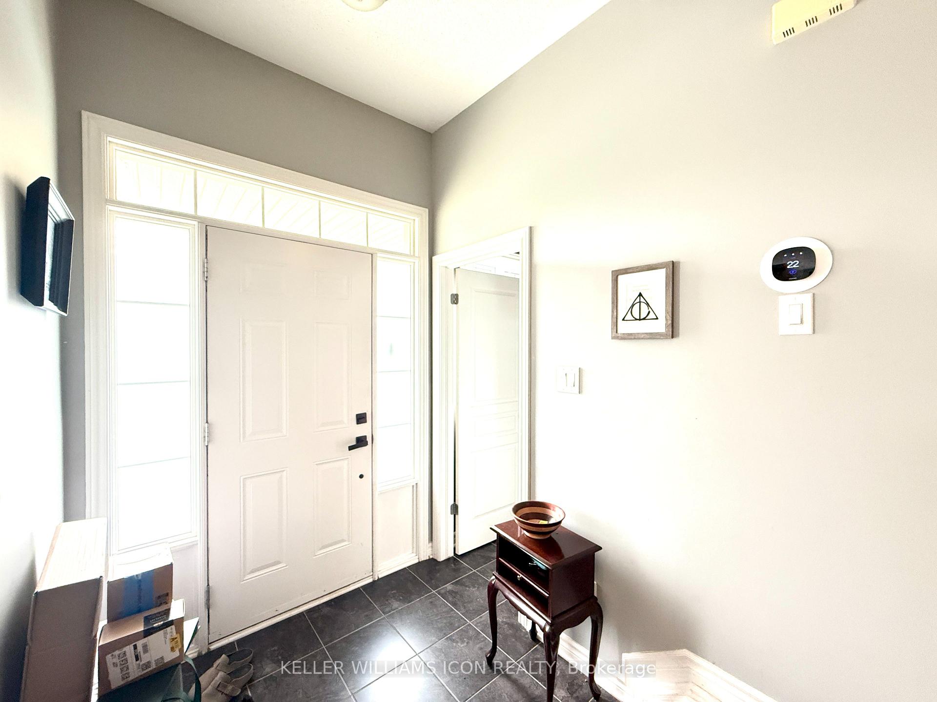 Photo 4 of 149 Jersey Tea Circle, Ottawa, Riverside South/Gloucester Glen — HOMEH