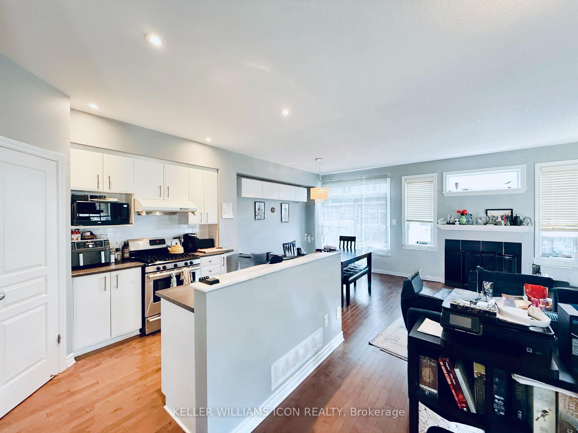 Photo 10 of 149 Jersey Tea Circle, Ottawa, Riverside South/Gloucester Glen — HOMEH