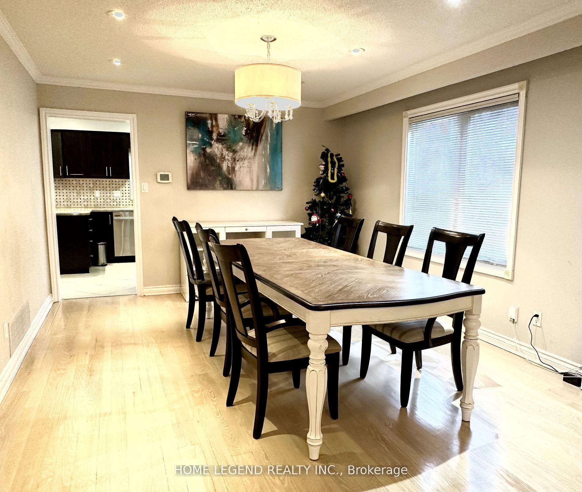 Photo 6 of 61 Cairnburg Place, Vaughan, Islington Woods — HOMEH