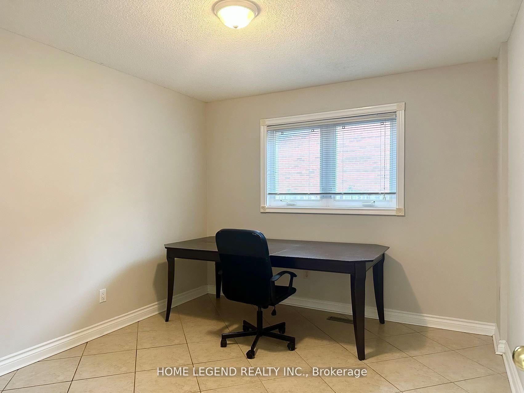 Photo 8 of 61 Cairnburg Place, Vaughan, Islington Woods — HOMEH