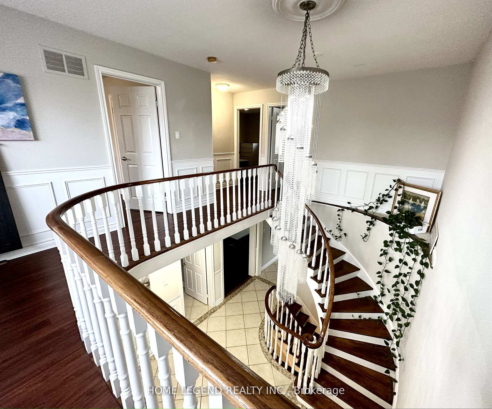 Photo 9 of 61 Cairnburg Place, Vaughan, Islington Woods — HOMEH