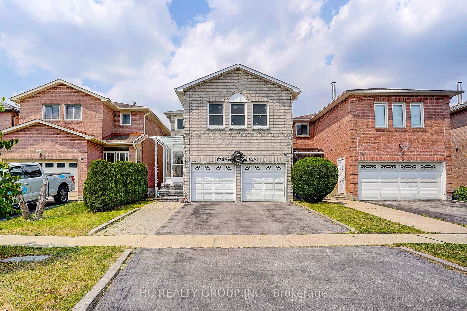 Photo 1 of 116 Westhampton Drive, Vaughan, Brownridge — HOMEH