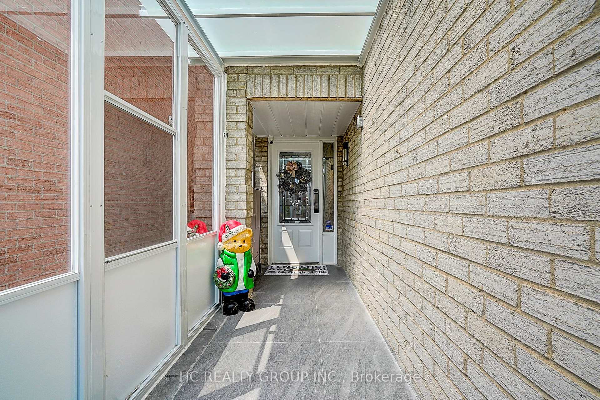 Photo 5 of 116 Westhampton Drive, Vaughan, Brownridge — HOMEH
