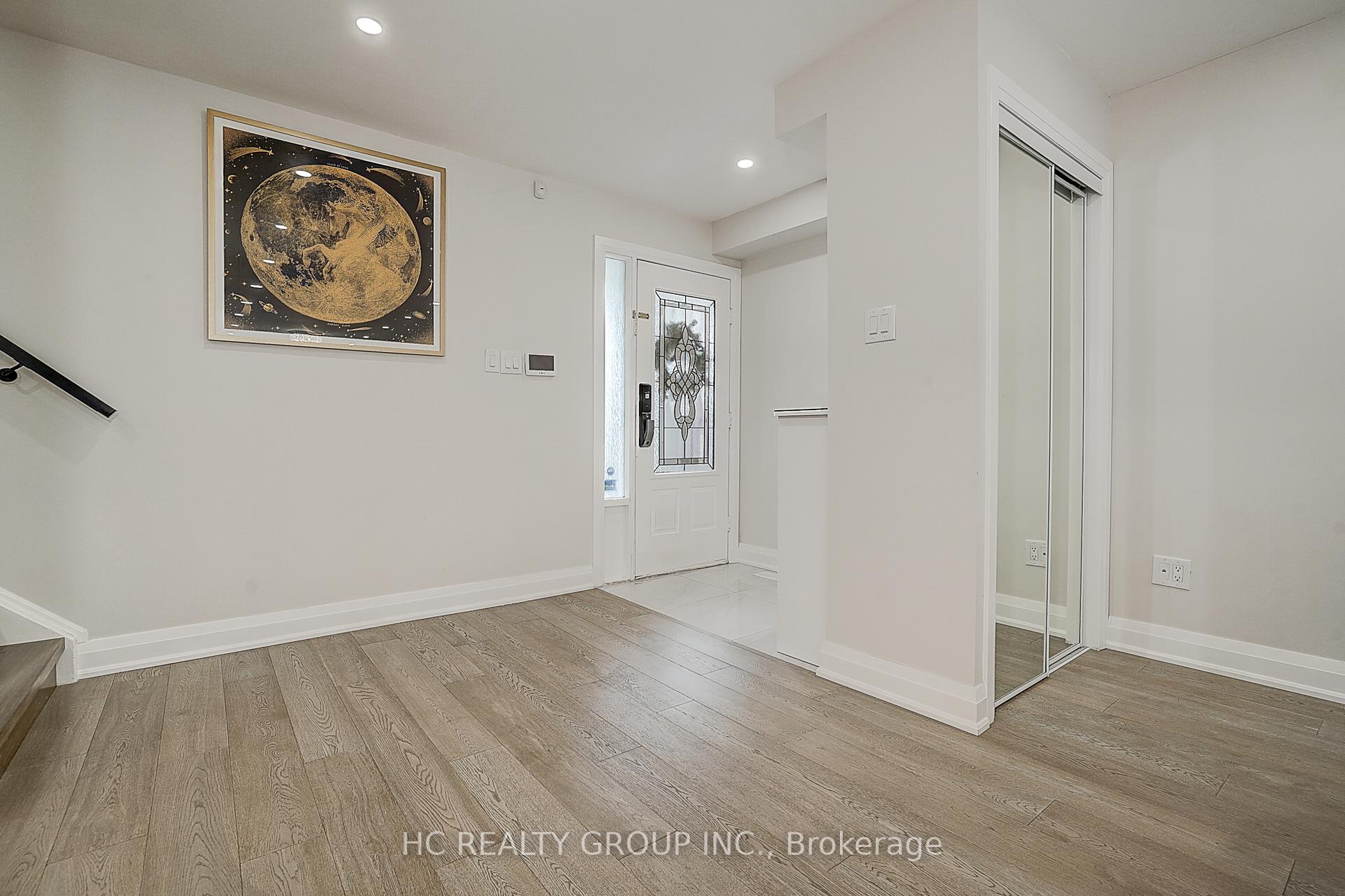 Photo 6 of 116 Westhampton Drive, Vaughan, Brownridge — HOMEH