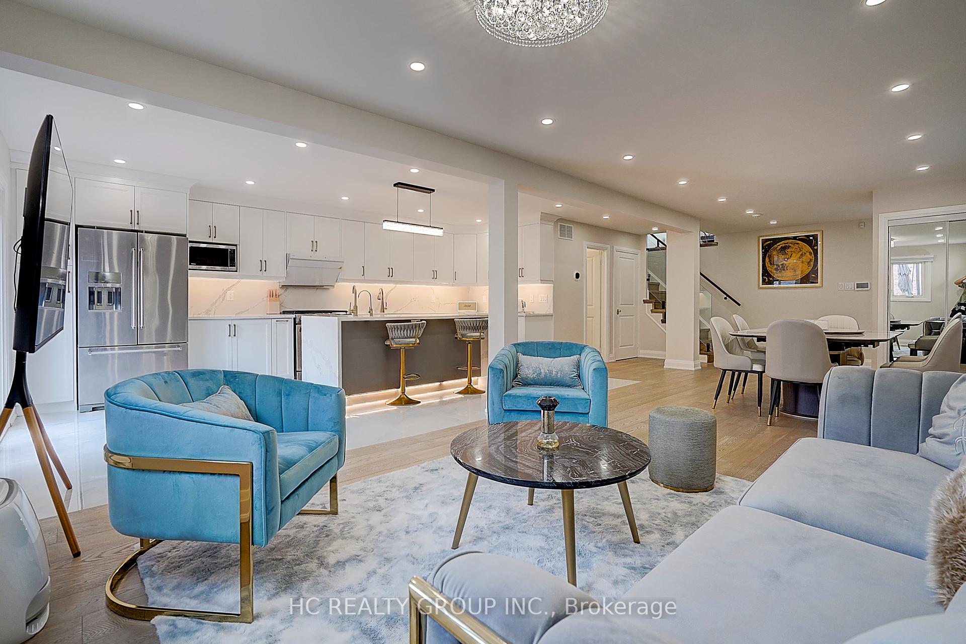 Photo 12 of 116 Westhampton Drive, Vaughan, Brownridge — HOMEH
