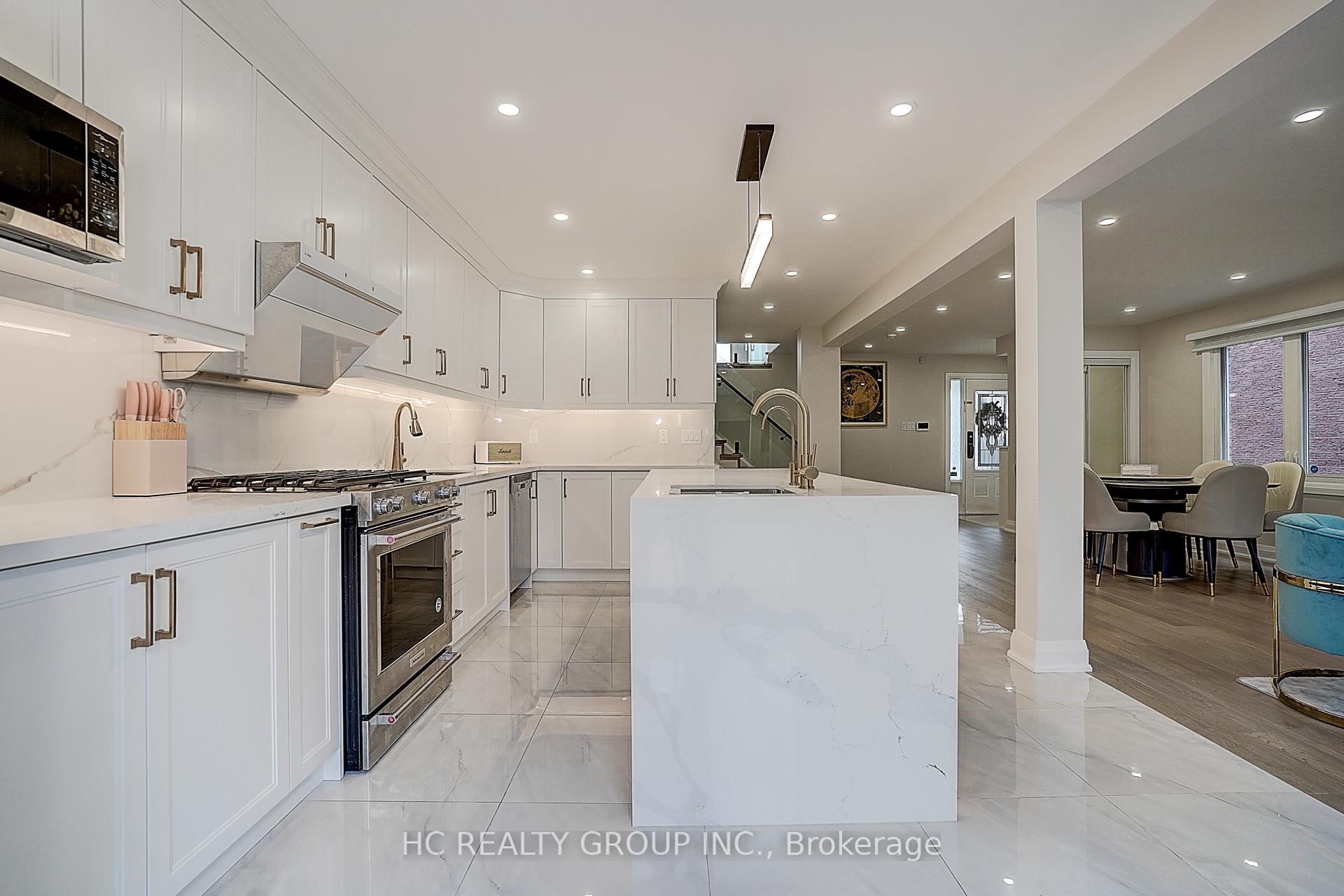 Photo 18 of 116 Westhampton Drive, Vaughan, Brownridge — HOMEH