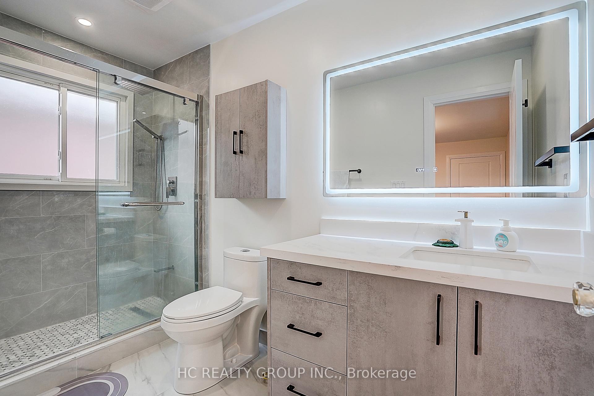 Photo 36 of 116 Westhampton Drive, Vaughan, Brownridge — HOMEH