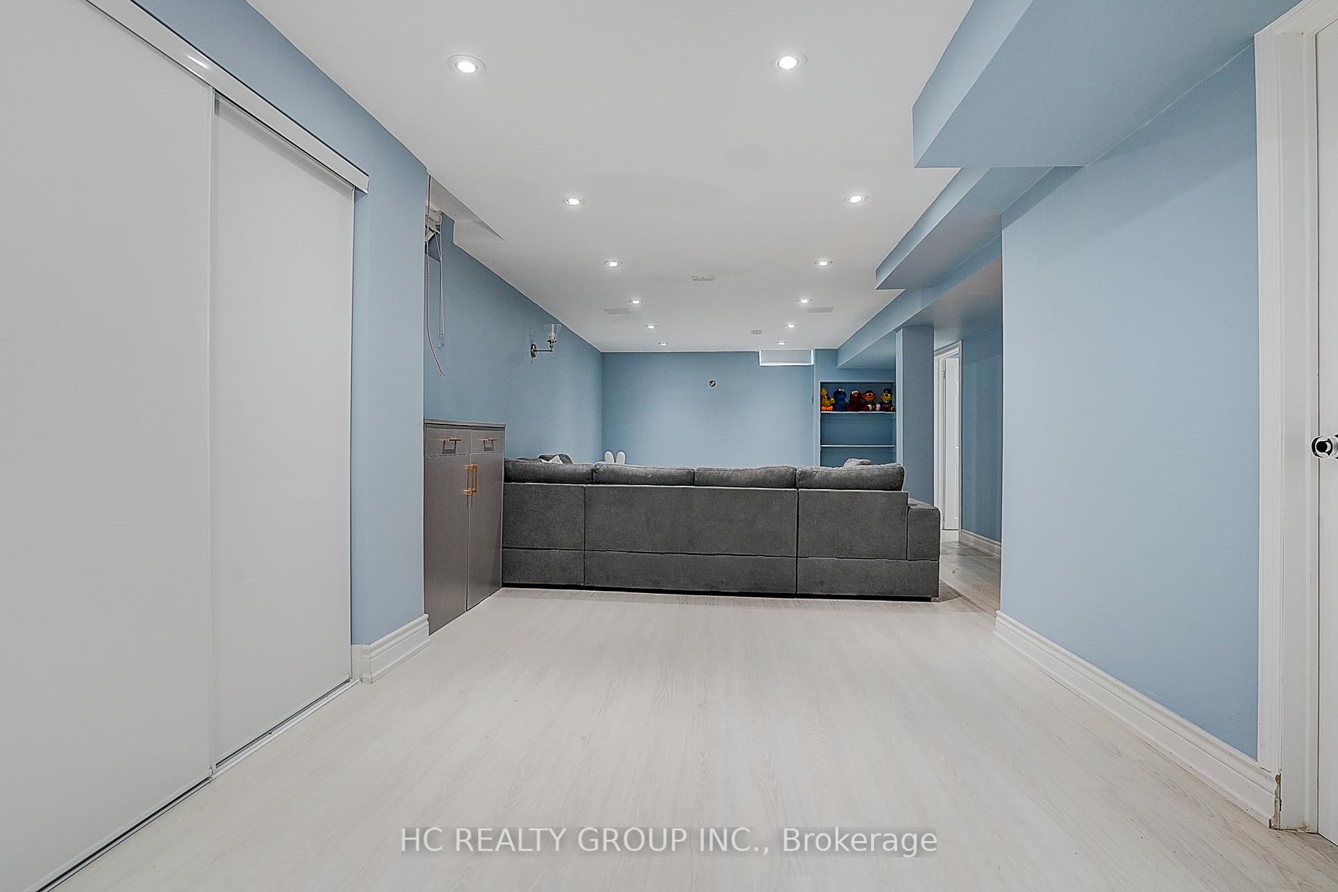 Photo 43 of 116 Westhampton Drive, Vaughan, Brownridge — HOMEH