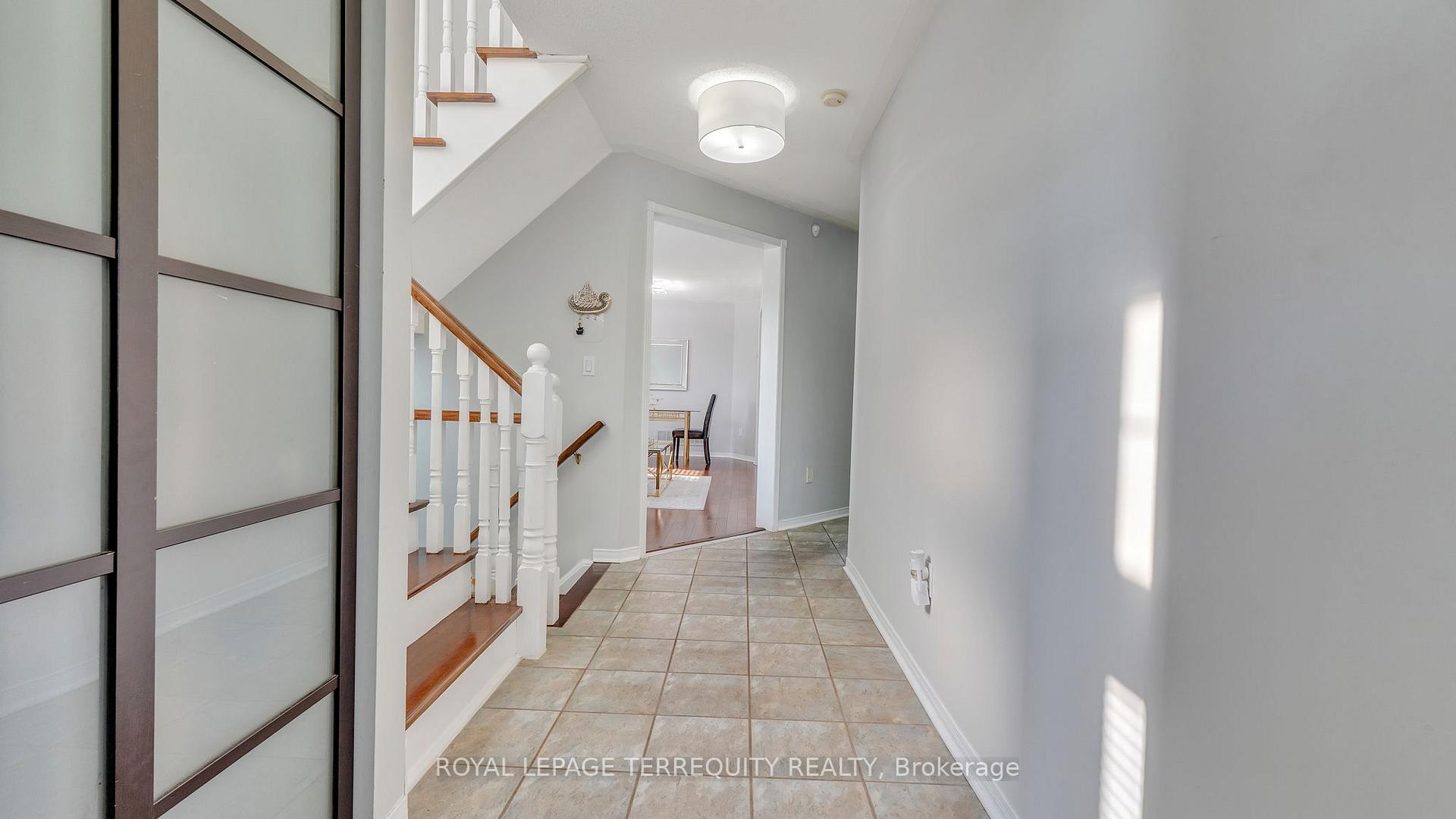 Photo 7 of 55 Beaumaris Crescent, Whitby, Brooklin — HOMEH