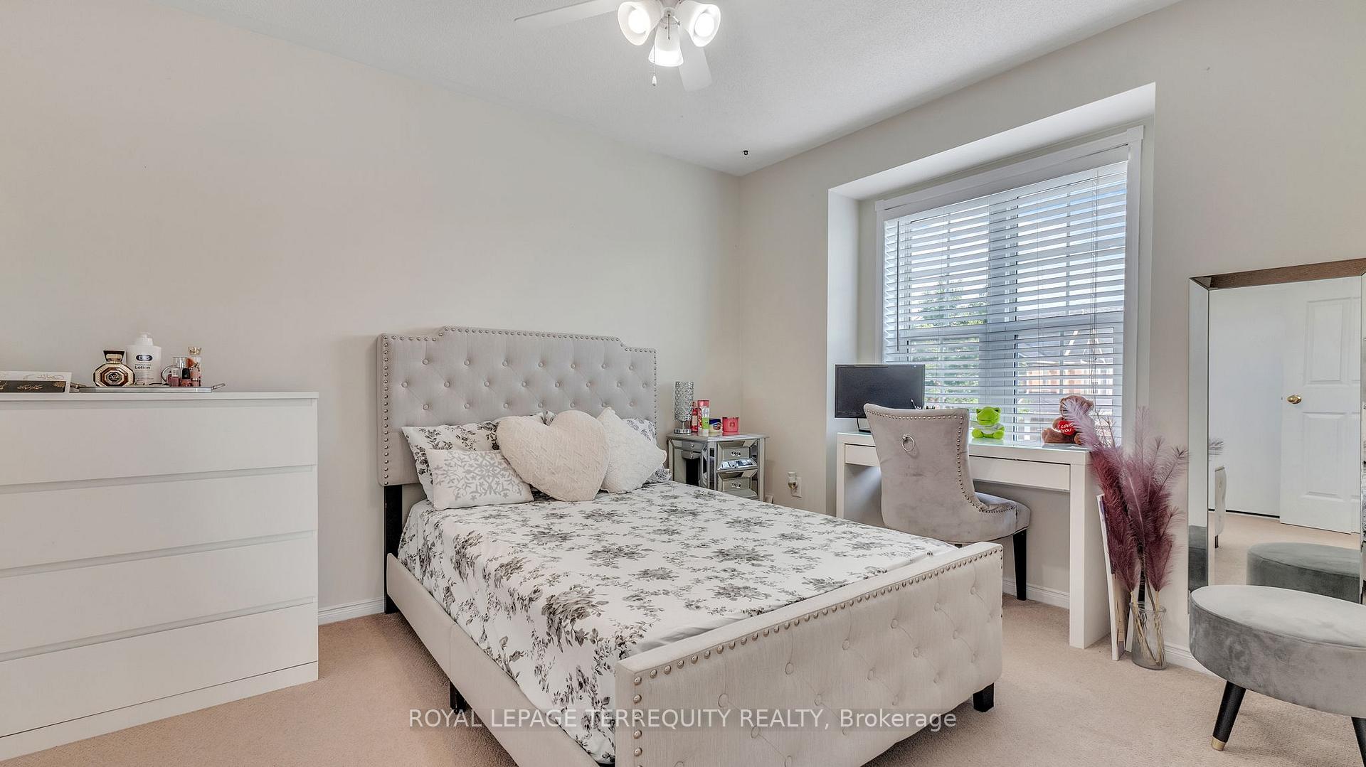 Photo 34 of 55 Beaumaris Crescent, Whitby, Brooklin — HOMEH