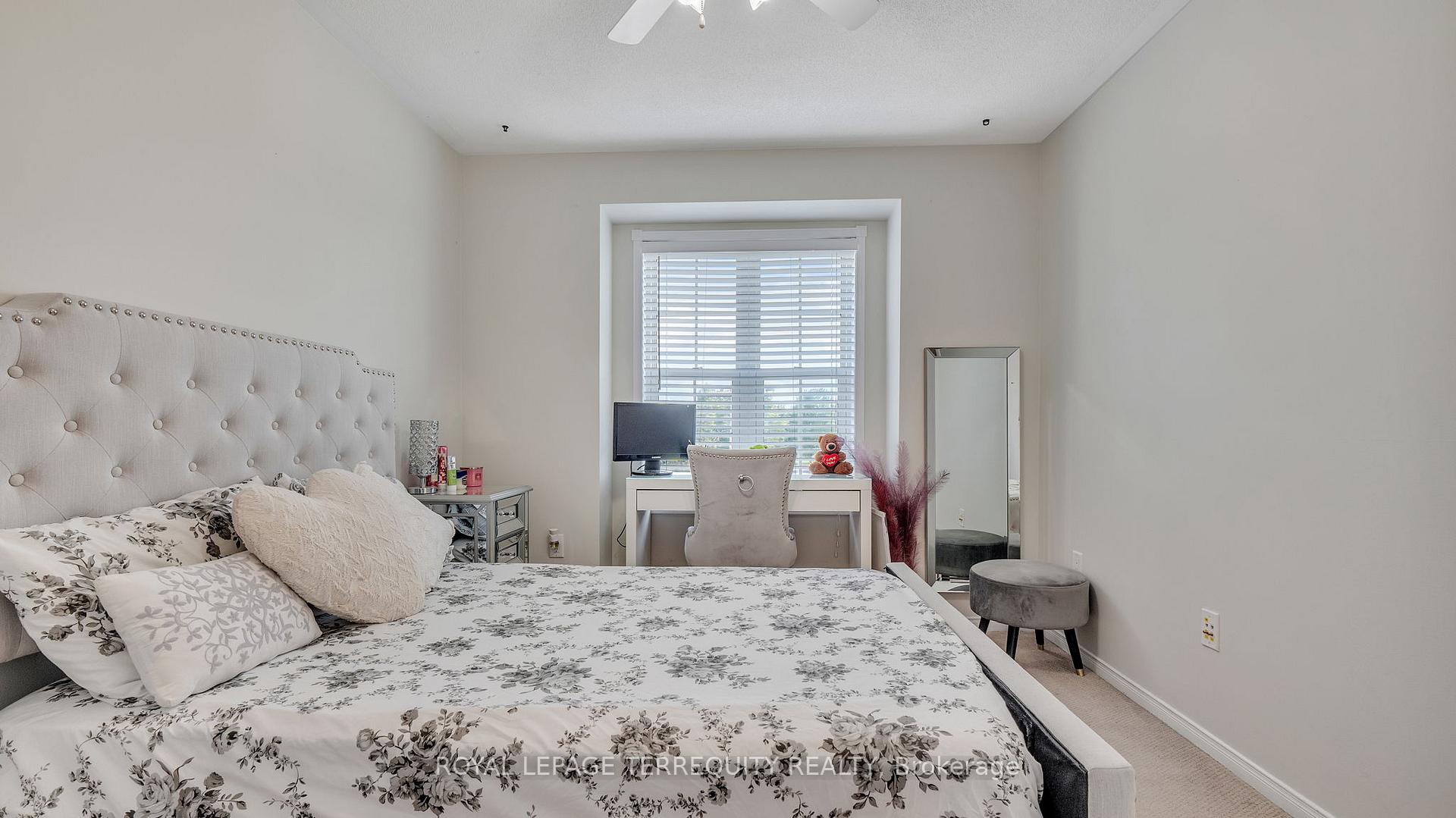 Photo 36 of 55 Beaumaris Crescent, Whitby, Brooklin — HOMEH